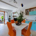 Dom wakacyjny Casa Donatella *